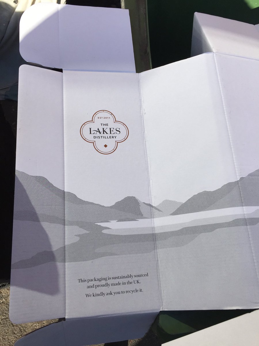 Lovely bottle from ⁦<a href="/LakesDistillery/">The Lakes Distillery</a>⁩ arrived the other day - the seemingly ordinary cardboard box had this pretty surprise inside!