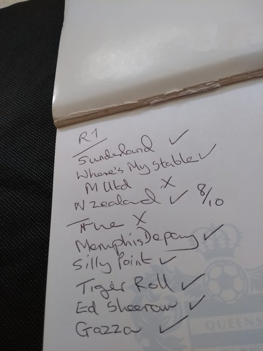 RichHook_Cafe's tweet photo. Birthday weekend #BBCSPORTQUIZ off to a decent start with the parents marking from afar...will I get the gift of a full house on @chrishughes_22 Qs @liamnloftus https://t.co/FhziyYTeT2