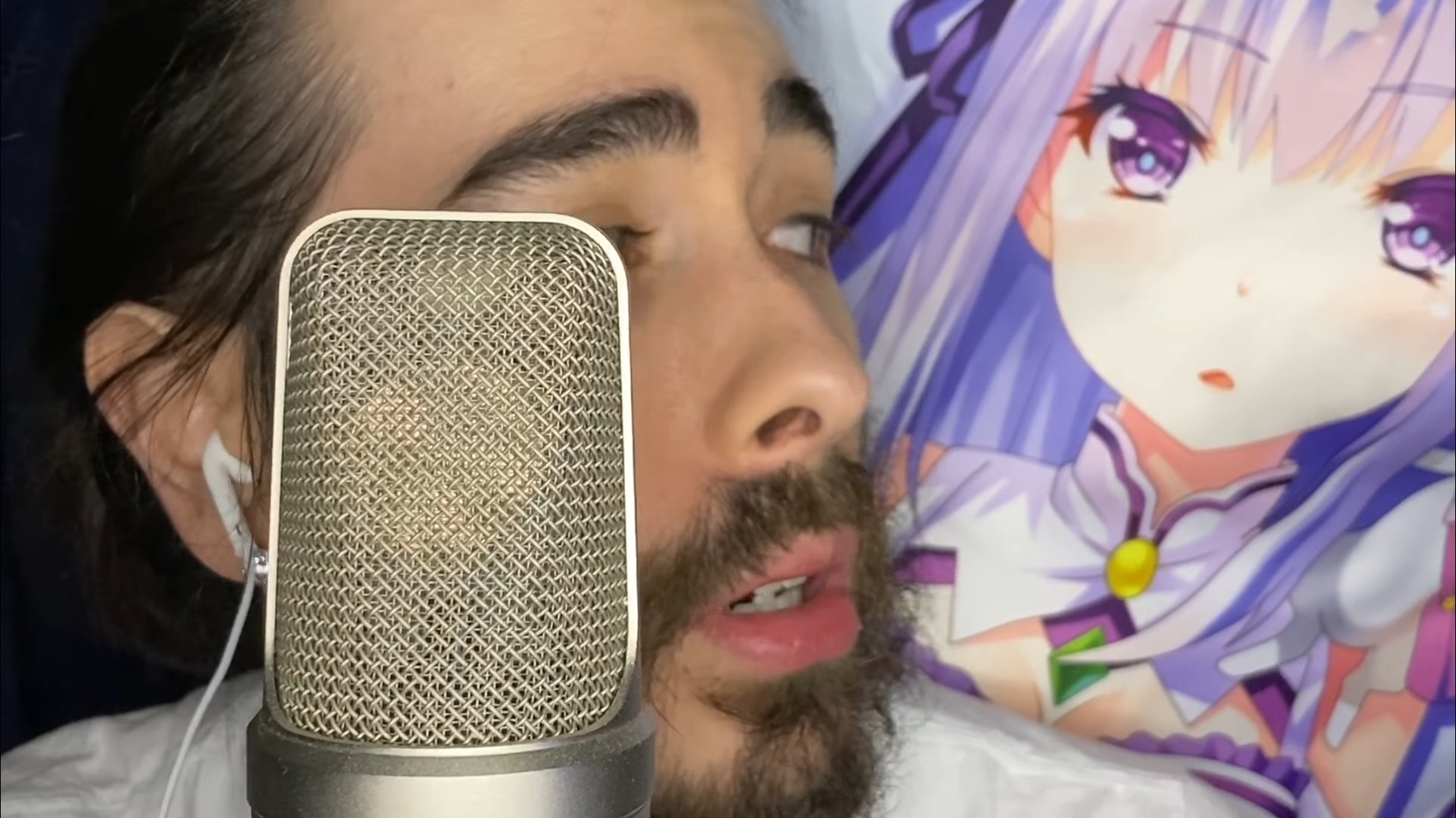 SwAKIB on Twitter "MoistCr1TiKaL Charlie you holding Emilia from Re