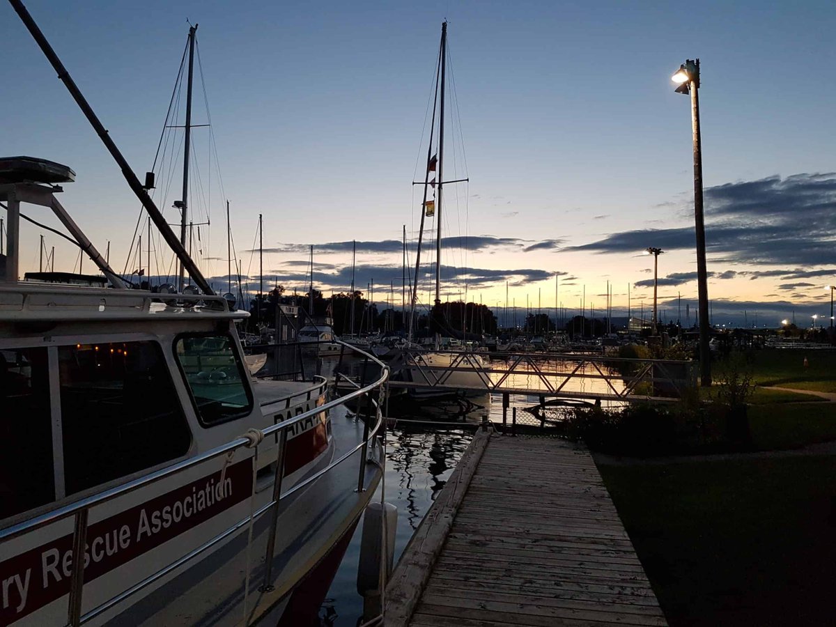 PARA_Rescue's tweet photo. A Difficult Decision, our monthly blog post.
https://t.co/QgC39LAYIi
#canadiancoastguardauxilliary #marinesearchandrescue #paramarinesar #sarpartners
@townofajax
@cityofpickering
#docksidewhitby
@townofwhitby
#pickeringproud https://t.co/cJ1h3ABPKh