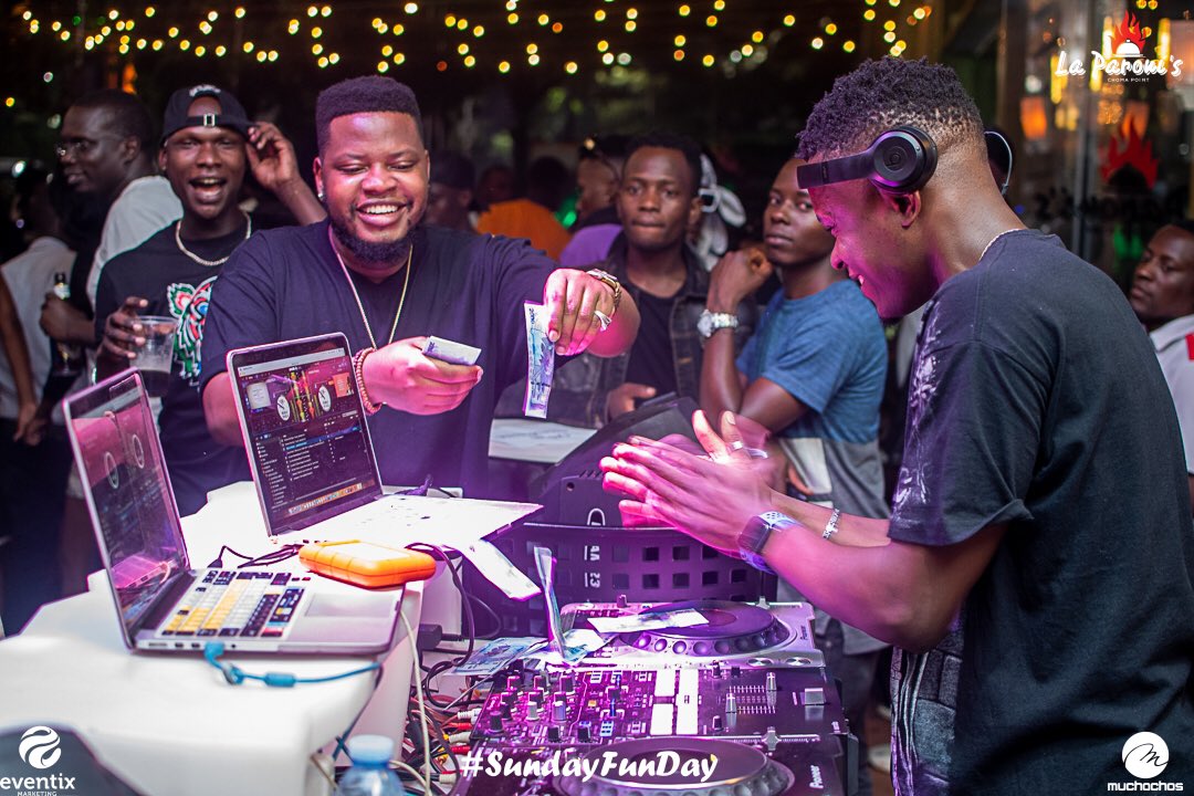 deejay_jose256's tweet photo. #SundayFunday am alwayz grtfull @bosspeter appreciating and dem love from the party people @Muchachos_Ug @Eventix_ug @LaParonisKla 
#lifeofadeejay 
#staysafe soon and very soon💪🏻 https://t.co/r70Rs7GhYF