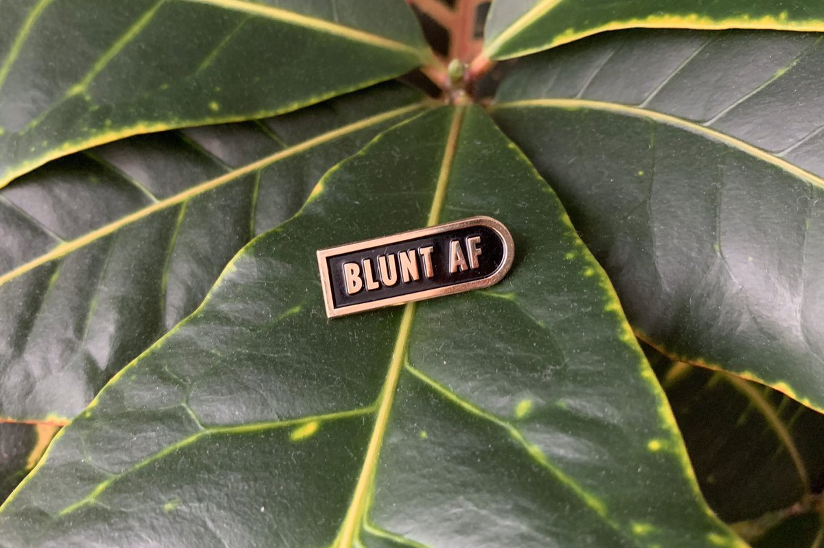 PottedCo's tweet photo. Adding pins to our winter jackets today:
https://t.co/NWEFyMl2ny https://t.co/UKAv0geXJl