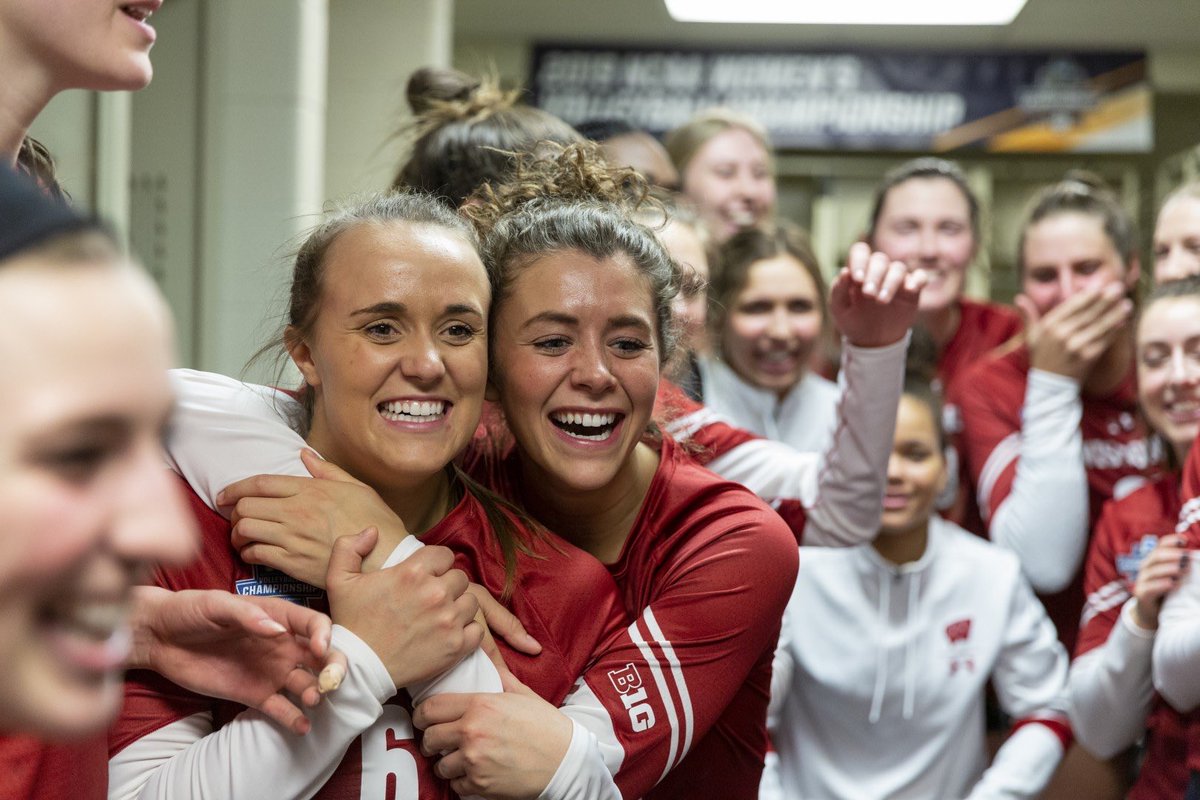 Kelly Sheffield tweet media