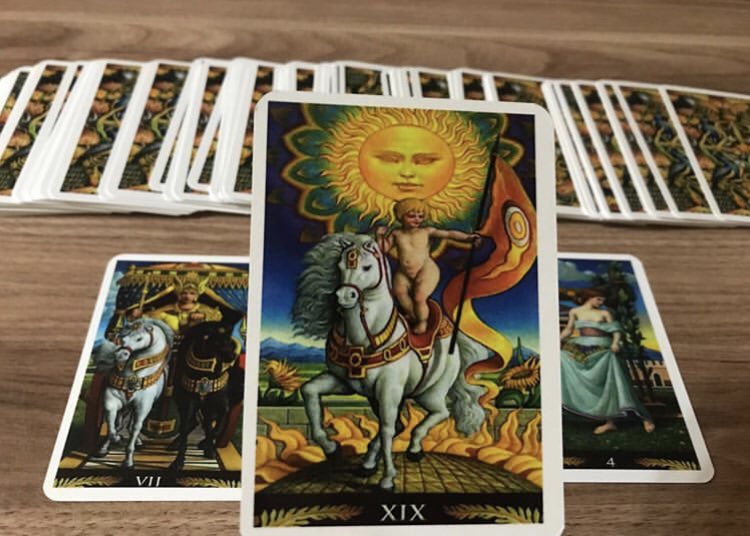 Pre raphael 
Boyut 10*7
Fiyat: 100