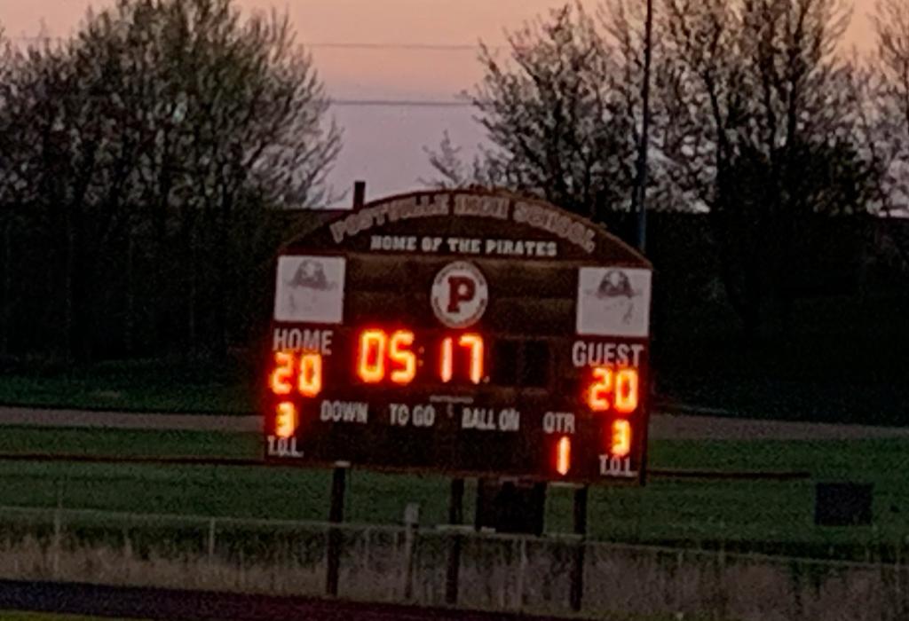 lenthd's tweet photo. In honor of our seniors who will graduate on May 17 at Postville High School, one more light up the stadiums! Congrats to our Class of 2020!  Thanks Teresa for the photo! #lightupia  @IOWAHSADA  @UICconference #piratepride https://t.co/TjP7RyGxOF