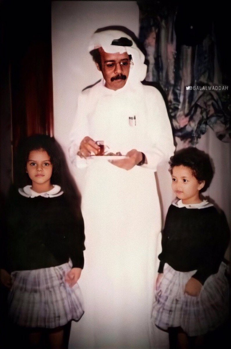 FM1U1's tweet photo. طلال مداح والشاهي ♥️. https://t.co/adON25zQWA