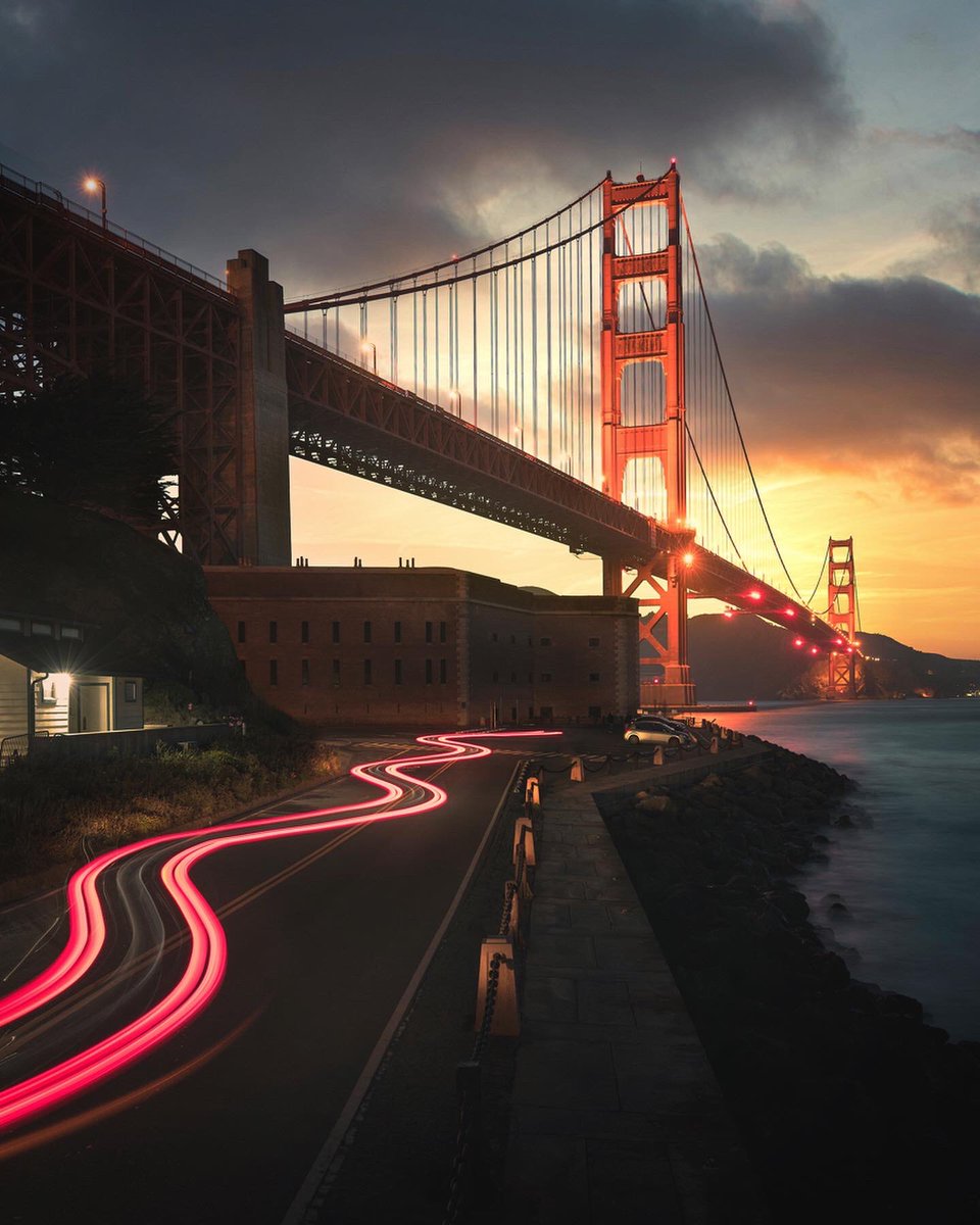 _alexqian's tweet photo. I don’t even live in San Francisco yet here are all of these photos I’ve taken of the GGB for you to enjoy 🙃 https://t.co/x3OYdWUFbe