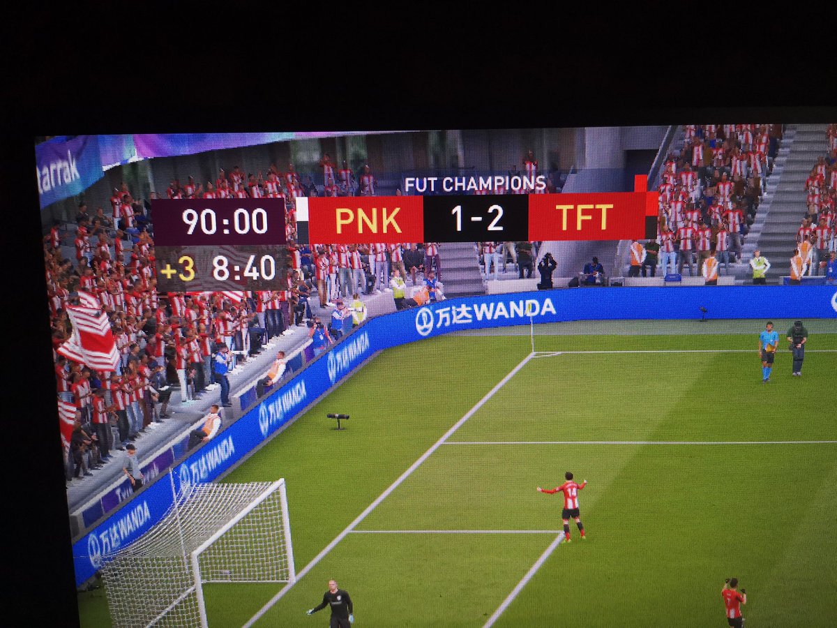 Julenm07's tweet photo. Lo del Fifa es increíble 😂 #FIFA20 #FUTChampions https://t.co/CIYcCzChFE