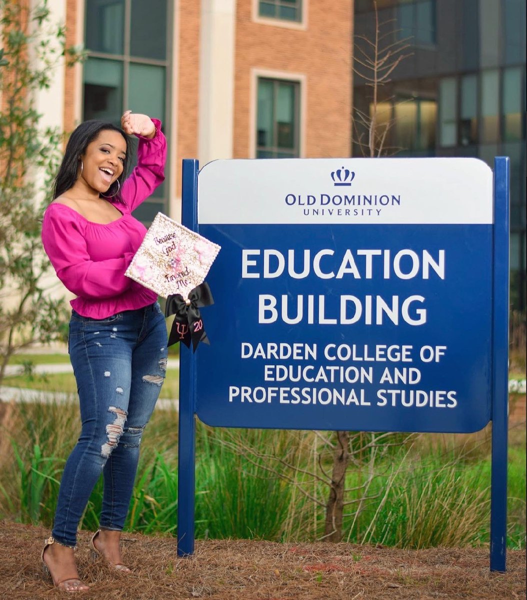 ODU's tweet photo. Congratulations to the Class of 2020! Show us how you are celebrating by using #ODUGrad20 or #ODUGrad and we will share our favorites. #ODU20 #ODUGrad2020 📸:  @tayyslaay_  / @jadynwright17 https://t.co/11ZFUGcv29