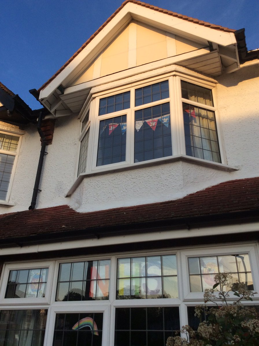 SarahWeber8's tweet photo. @HinaBokhariLD @LondonLibDems @MertonLibDems @EyesOfLadyW @RPCC_Church @motspurparkmums @MumsnetMerton @Merton_Council @ladywimbledon @LoveMorden We did some union jacks to put in the front windows and the dove bunting from the council.  Our street was very quiet though... 😁 https://t.co/GmJBK8oDh9
