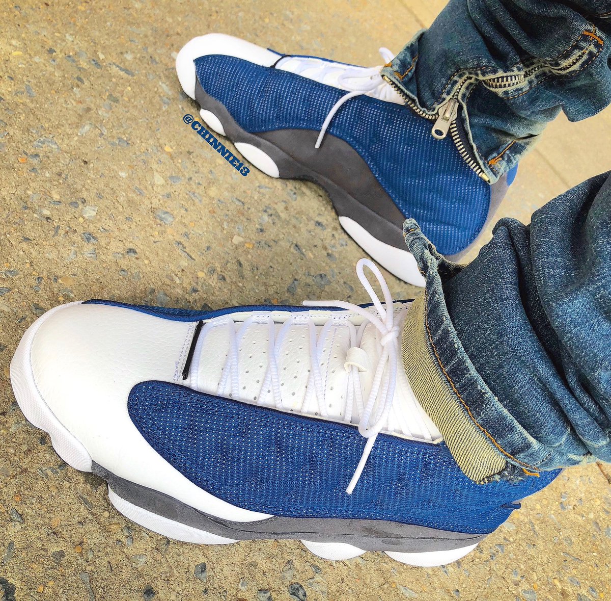 CHINNIE1380's tweet photo. Run 2 market 4 dique “essentials” Figure I wear these again since they coming back out soon 👀 Rumor is SNKRS Shock Drop tomrw 🤭
Happy SADDERday!!! ✌🏼
•
•
•
#SADDERday #Jumpman #JordanBrand #AirJordan13Retro #Jordan13 #2010Retro #Flint13s #2010Flints #Brooklyn #TheLastDance https://t.co/RjyXyqHg7w