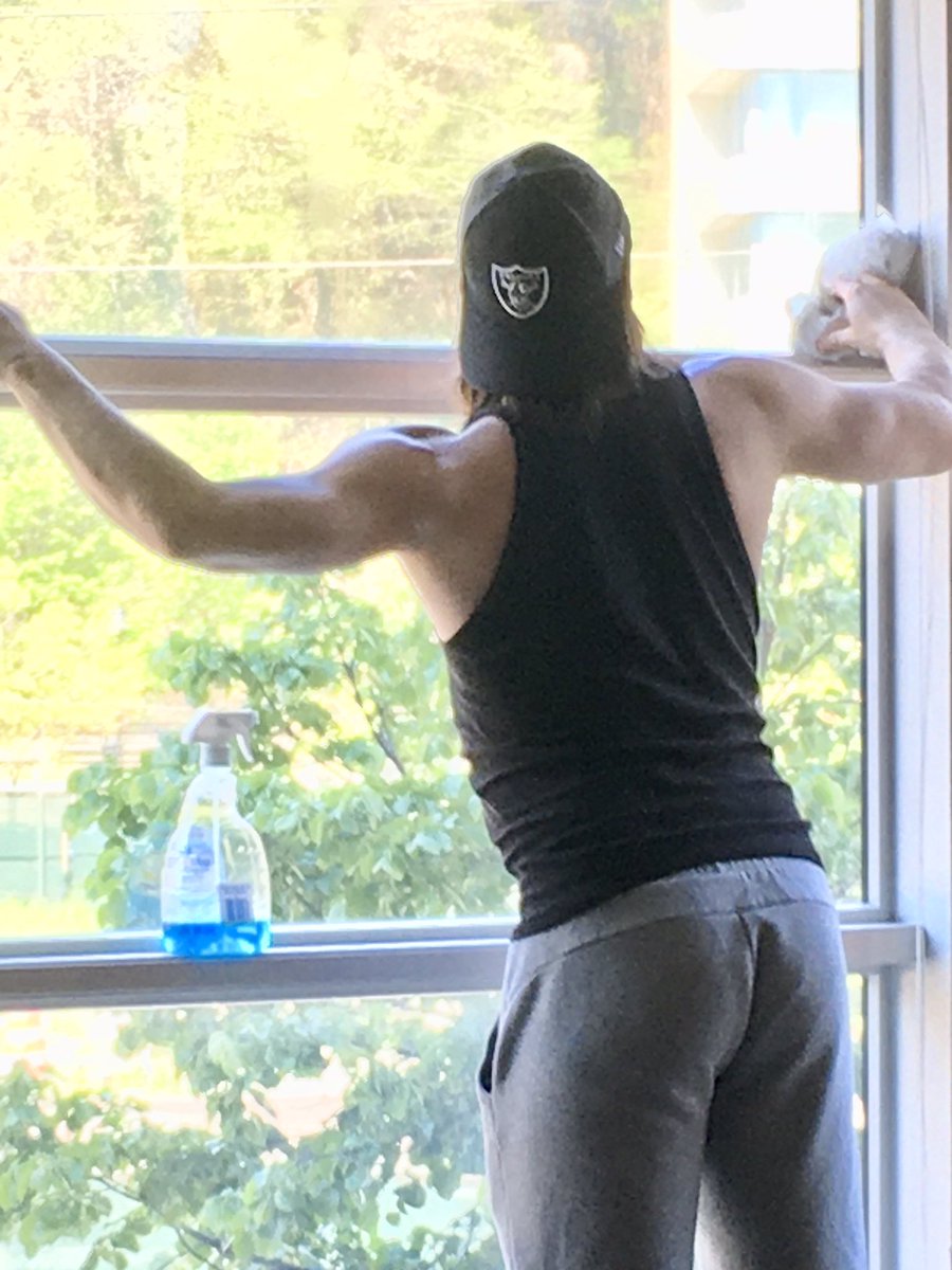JimRotolo's tweet photo. Spring cleaning on May 9th and it’s 45 degrees. #springcleaning #cleaning #dirtywindow #stayhome #whenshappyhour #ineedahaircut #sweatpants https://t.co/hEx5ML7scd
