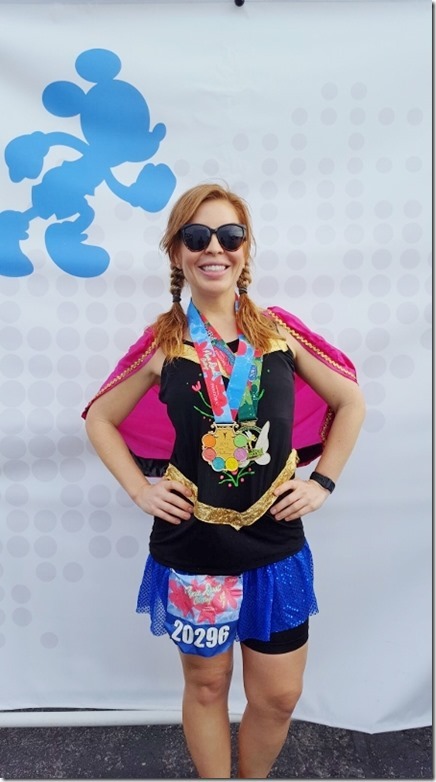 RunEatRepeat's tweet photo. Running #TinkHalf this weekend? Check out last year's recap! https://t.co/5WwbnPS7pN
#runDisney #Tink10K #tbt #Disneyland #RunEatRepeat https://t.co/CEDI5S5SLl