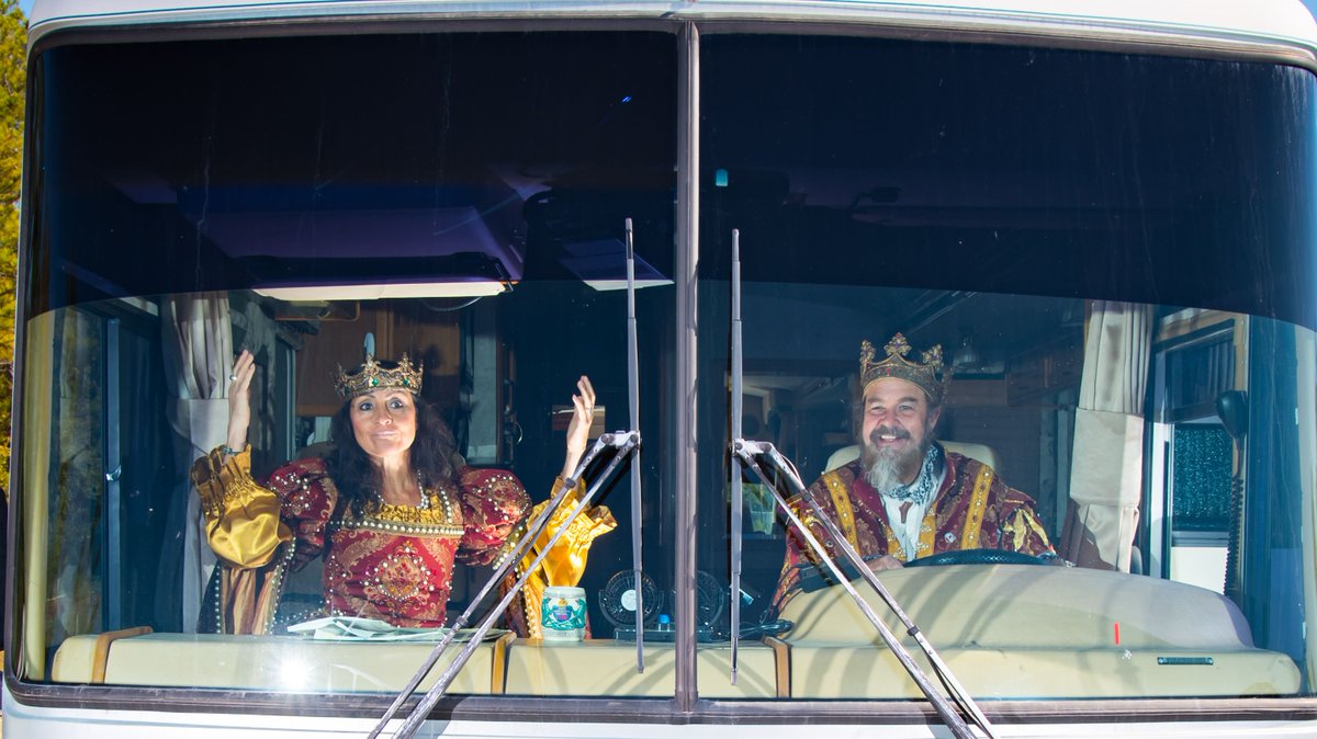 texrenfest's tweet photo. Don't forget you can reserve your RV Site, Cabin or Glamping tent today on our reservation site! https://t.co/mM7rzvepfn #TexRenFest #TRFCamping #FieldsofNewMarket https://t.co/1cXEgRUZgP