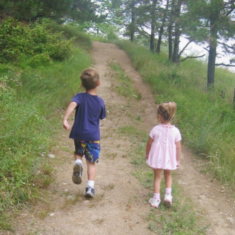 johnpaciga's tweet photo. A big happy 18th birthday to my sister, Jill!! Can’t wait for another adventure like this ☺️ https://t.co/pOs85XMSKY