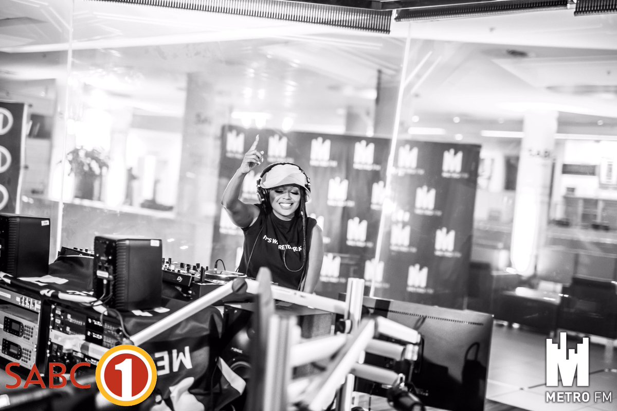 METROFMSA's tweet photo. Join us on @Official_SABC1 for the #Get2GetherExperience broadcast live  with @Leratokganyago 

Stream it live on https://t.co/fKGr0Iyv9C https://t.co/TxT3y8B673