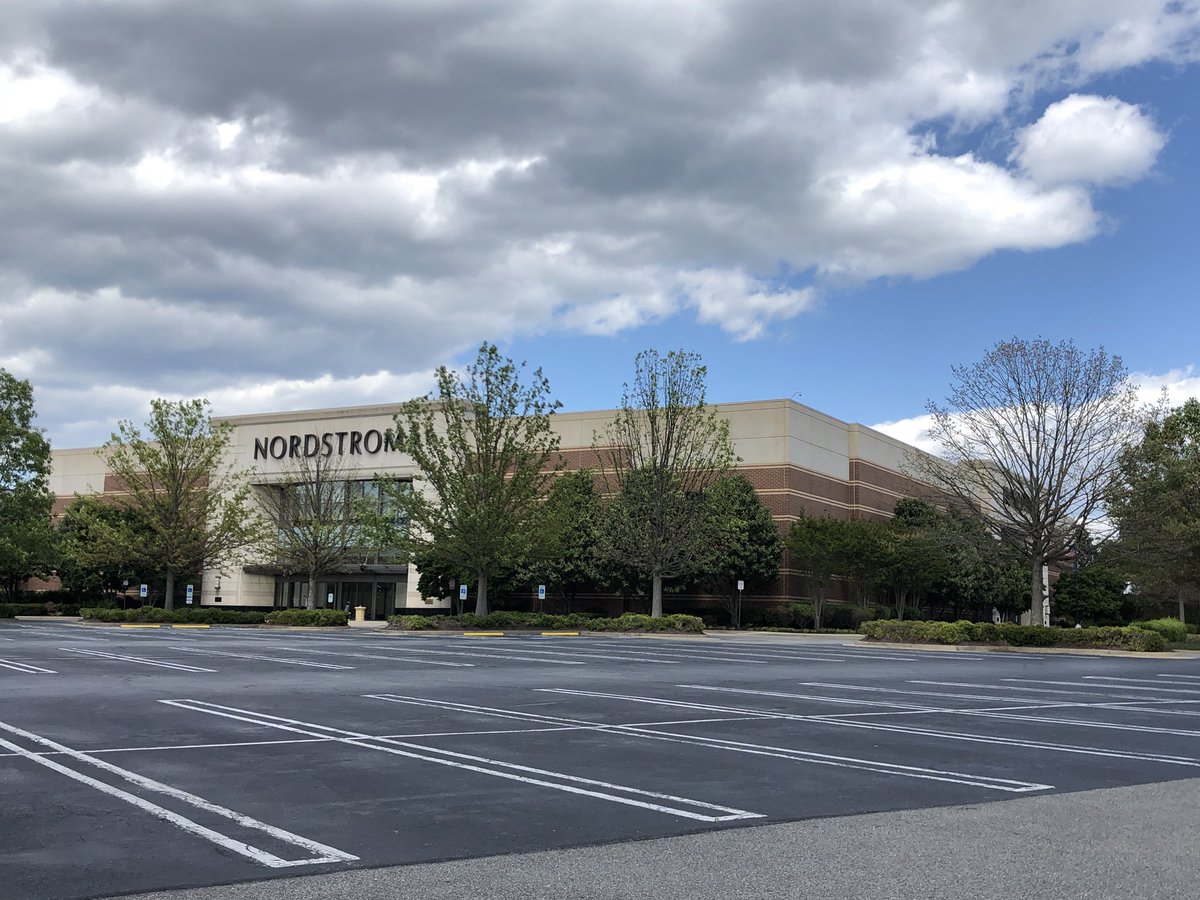 Grocerying's tweet photo. The @Nordstrom at @ShortPumpMall in #Richmond, VA (Henrico Co). This is one of 16 #Nordstrom stores that went from “temporarily closed” to permanently closed this week. Opened in 2003. #ShortPumpTownCenter #StoreClosings #RetailApocalypse https://t.co/VBXQIyzKPr