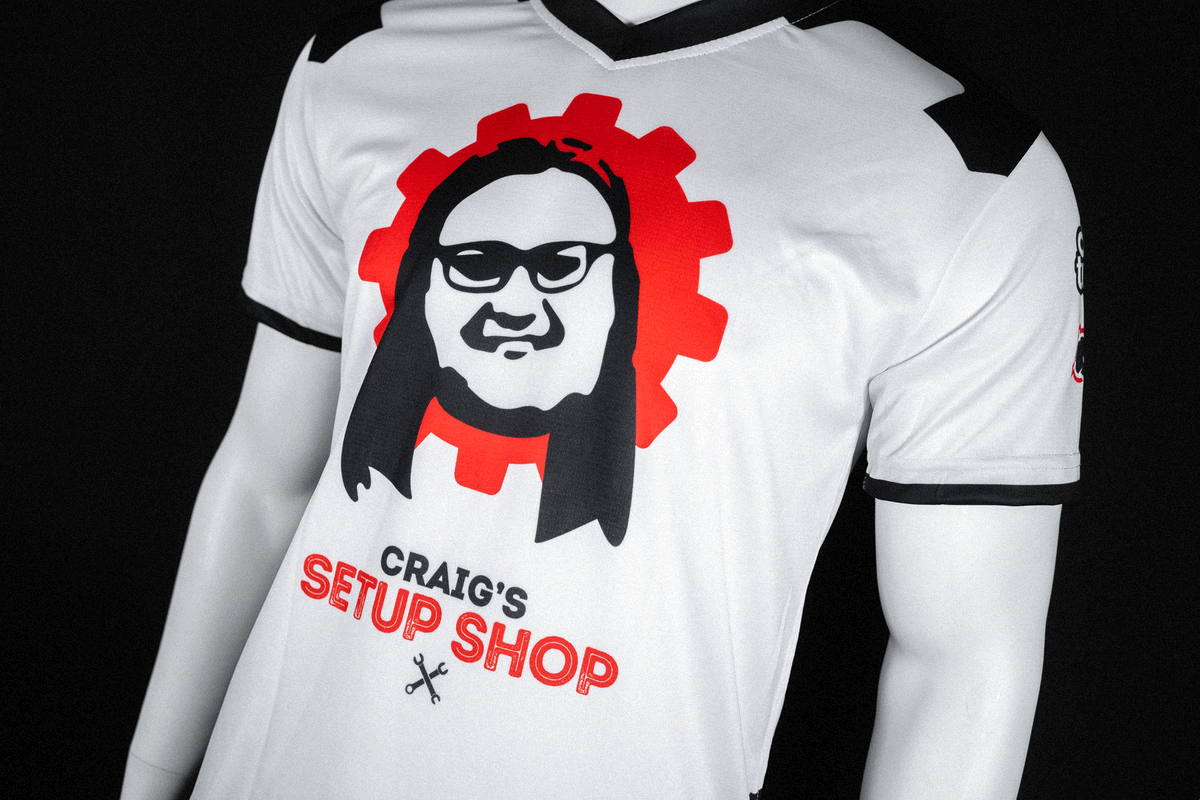 ARMAgg's tweet image. We made some sick jerseys for the guy who makes sick rigs. The @craigsetupshop Pro Jersey 🔨 #TeamARMA 

🛍️ arma.gg/collections/cr…