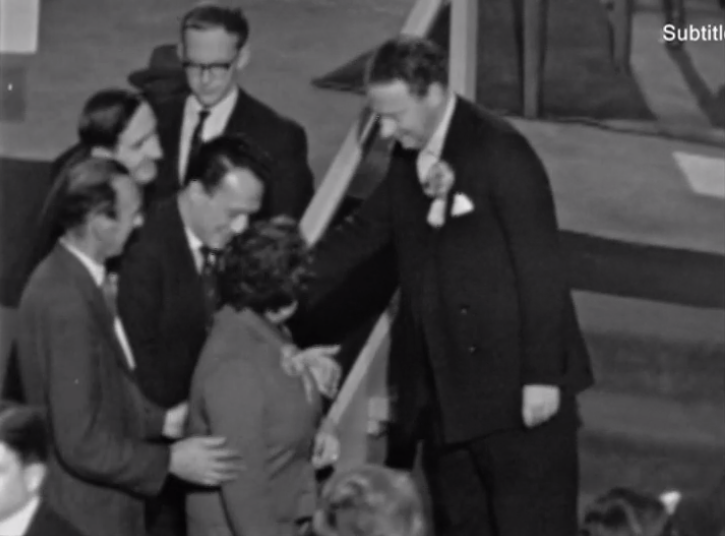 praisemajus's tweet photo. oh well better luck next time hugh :) #Election59 https://t.co/fP7sRfNBff