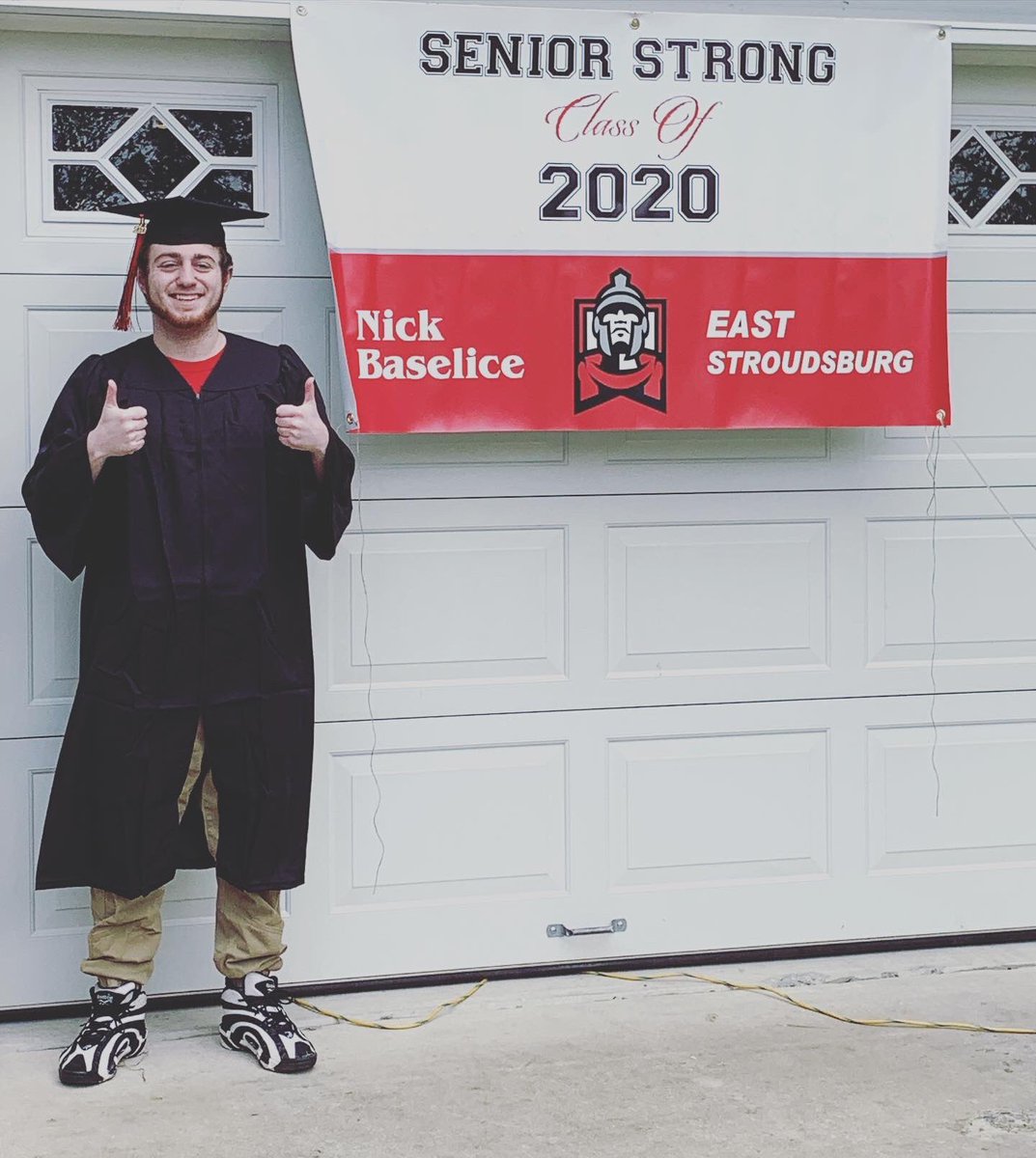 nicktbg_'s tweet photo. #ESUClassof2020 https://t.co/hBz9055T5H