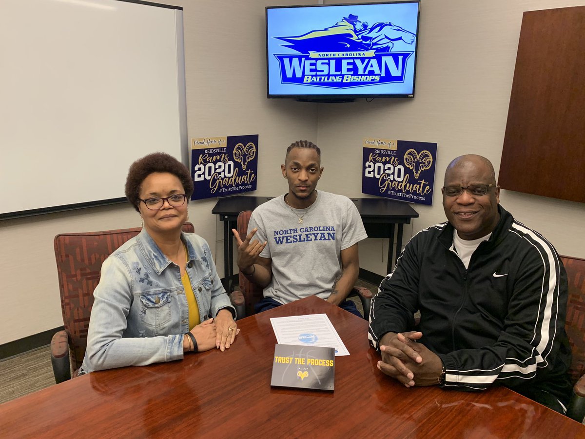 Jacobballer598's tweet image. Wanna thank everybody who’s supported me and been there with me all the way 🖤 110% committed 🔵🟡 #GOBISHOPS, Trust the process #LLCP 🕊