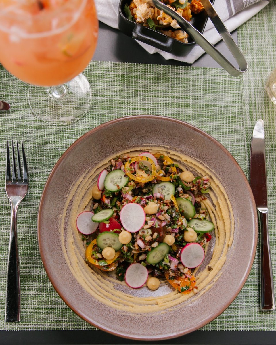 In celebration of Mother’s Day, why not treat the special person in your life to a delicious healthy recipe courtesy of our Chef at Honey Salt.⁣⁣
⁣⁣
Visit our website to find our full Lentil Tabouli Salad recipe. parqvancouver.com/blog/stay-heal…