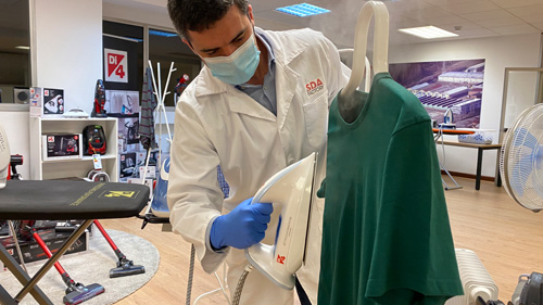 Estrategianet's tweet photo. Noticia de última hora: #SDAFactory de Vitoria fabrica la plancha anti-coronavirus

https://t.co/Rw7ZgK5nS4 https://t.co/LNTOh06SKh