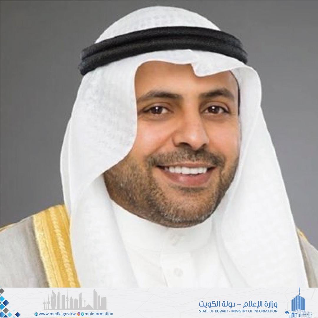 MOInformation's tweet photo. وزير الإعلام:
- أثق بالتزام وسائل الإعلام المرئية والمسموعة بقرار #مجلس_الوزراء وقف المقابلات الإعلامية بالحضور والاستعاضة عنها بالمقابلات بالوسائل التقنية عن بعد
- كما أثق بوسائل الإعلام المقروءة بوقف توزيع وتوصيل الصحف والمطبوعات الإعلامية والاكتفاء بوسائل النشر الإلكترونية https://t.co/N3JiKZJPNv