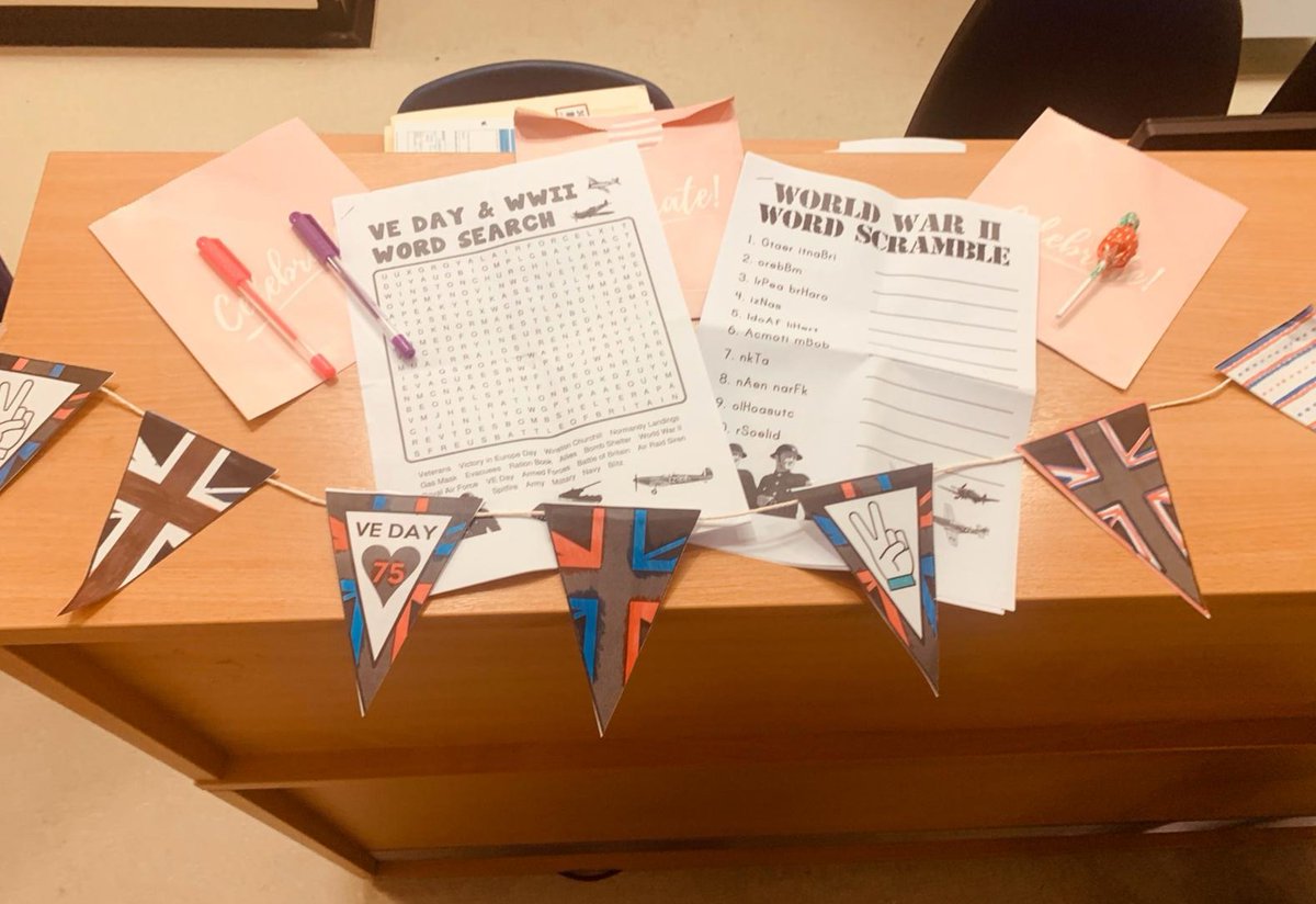 TivoliWard's tweet photo. Some photos of our staff  celebrating #VEDay75 with us yesterday. Great #patientsfeedback received &amp; 2 minutes silence was observed. We promise there are smiles under those masks.😄✌🌈 https://t.co/DPVV0pdeS4
