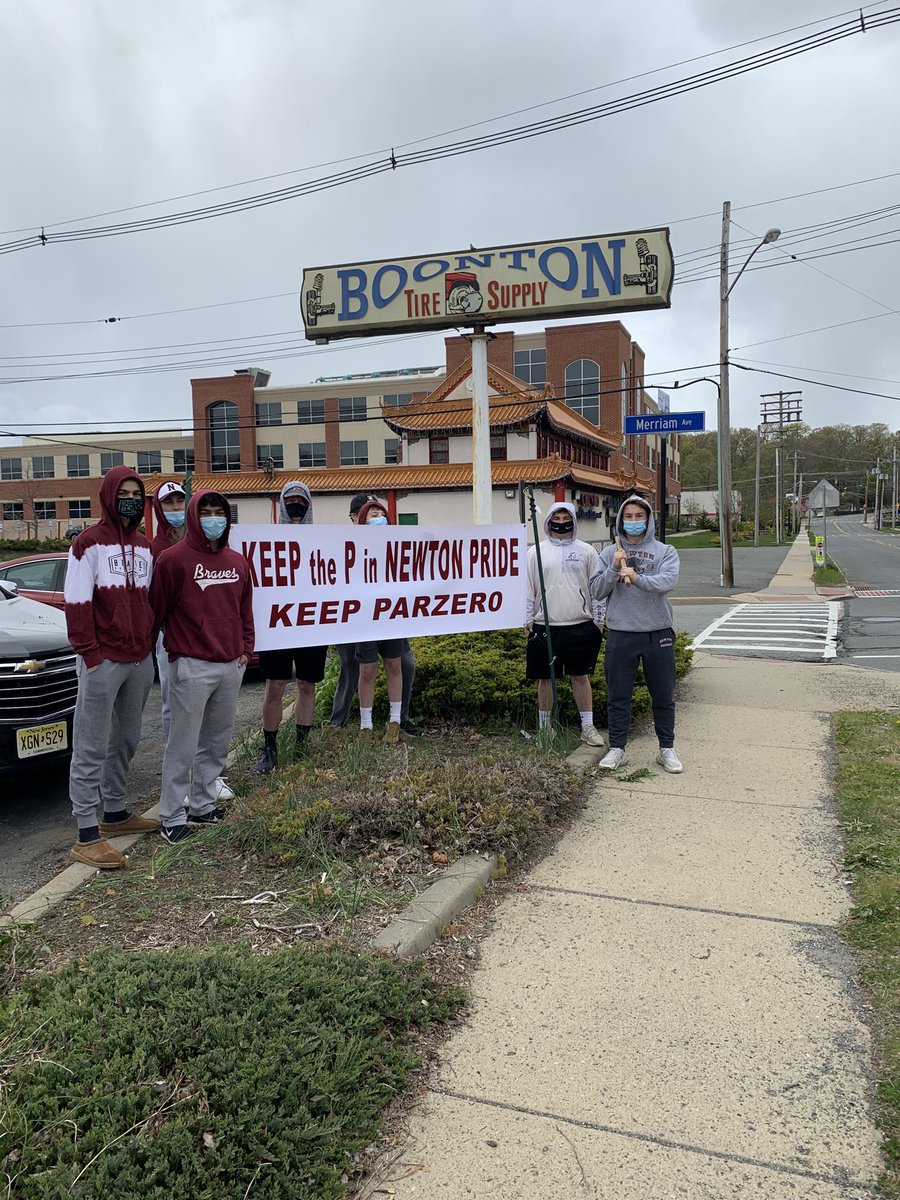 byoungsvc's tweet photo. Great support for a Great Coach https://t.co/KmahGQnoGH