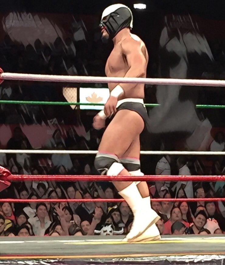 veronicachava's tweet photo. @mascara_papi  #ingobernables https://t.co/jbAFessV0u