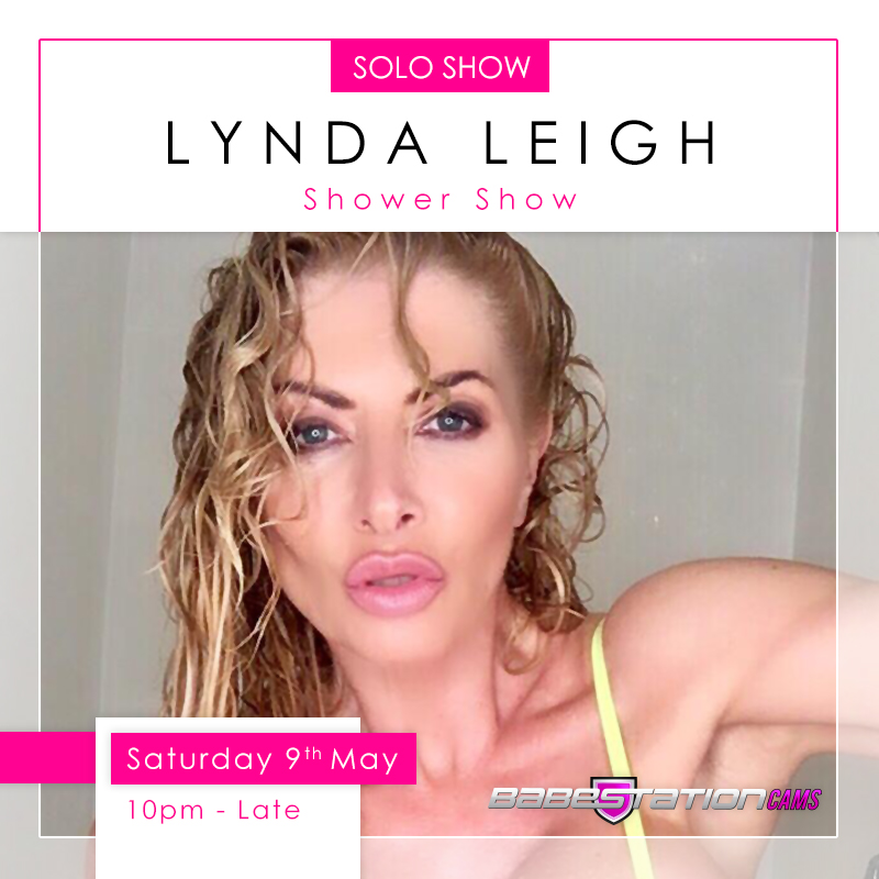 Up for a late night shower with Lynda: https://t.co/HARVfEzHbb https://t.co/QwEWbxJes9