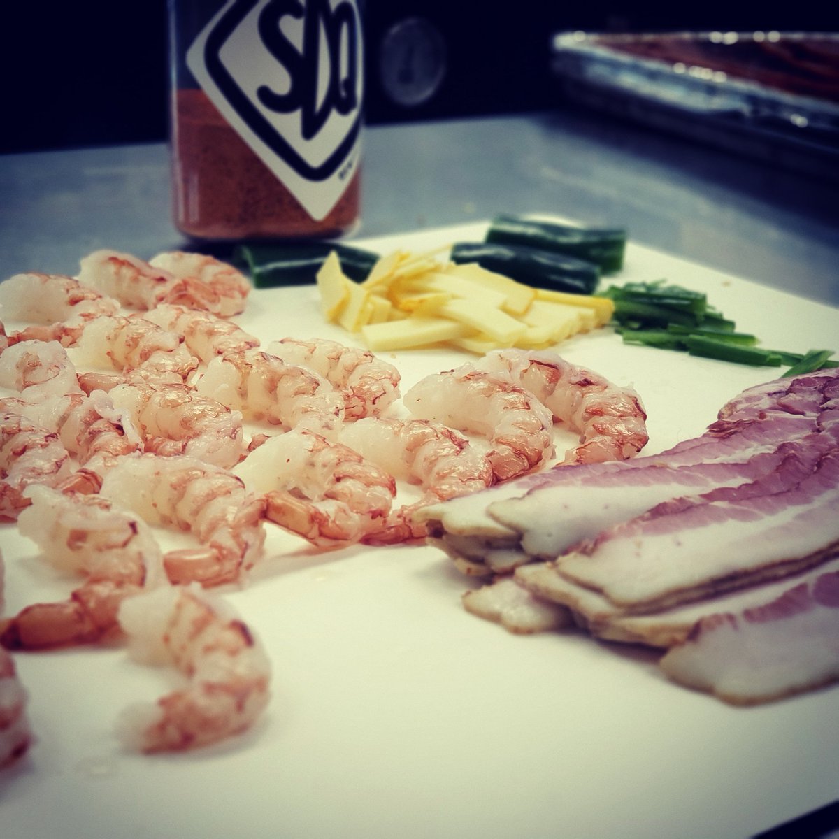kcgrillingco's tweet photo. Nothin but greatness is gonna come out of this!
#kcgrillingco #olathe #arborcreek #bbqlife #bbqfamily #bbqnation #scoobydoobyque #bacon #shrimp #sdq #smokinbrothers #jalapeno https://t.co/P4dSmEdbU4