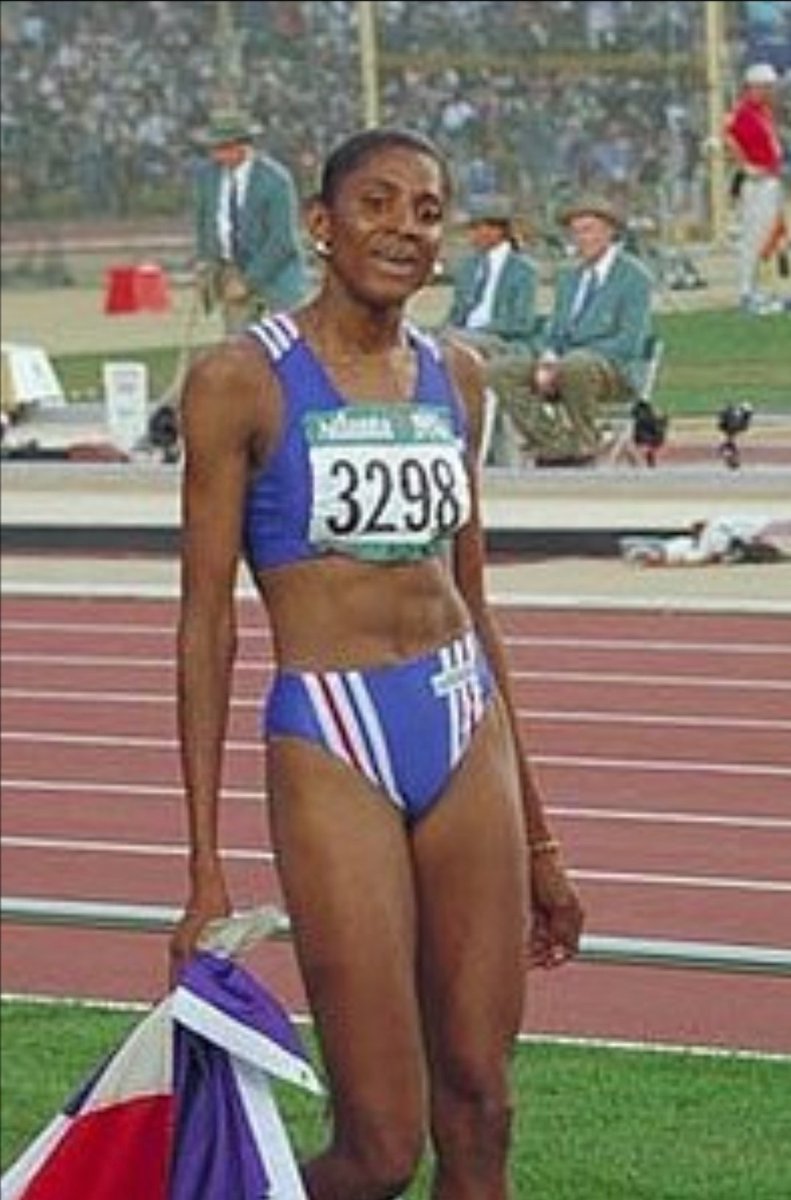 Enfin la véritable consécration arrive en 1996 à Atlanta : elle réussie a conserver son titre de à Barcelone sur 400m, une premiere tout genre confondu, ET remporte dans le même temps le 200m200 et 400m remportés sur la même Olympiade : PHÉNOMÉNALE