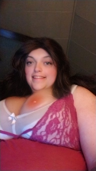 Just some hot pics of me https://t.co/uYJKGNXEkc<a href="/tag/bigboobs"class="tags"><span>#bigboobs</span></a><a href="/tag/bigtits"class="tags"><span>#bigtits</span></a><a href="/tag/bigass"class="tags"><span>#bigass</span></a>