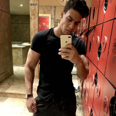 TheGayar's tweet photo. #صورة_جديدة_للملف_الشخصي https://t.co/gljxfF7MXH
