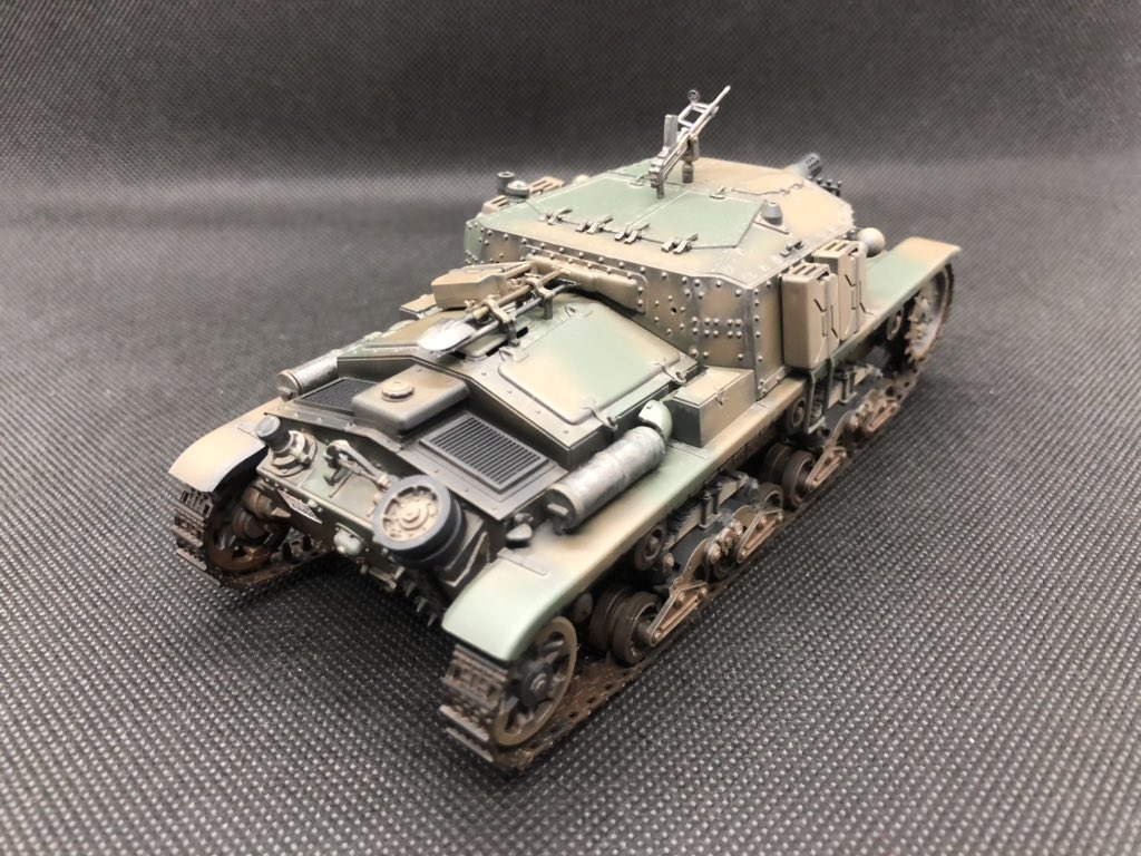Koba自動車 セモベンテ タミヤ タミヤセモベンテ完成しました ゴム履帯より部分連結履帯の方がリアルに仕上がりますね イタリア戦車は小さいのが特徴なので他にも作ってみたいと思います T Co Yagopr1pca Twitter