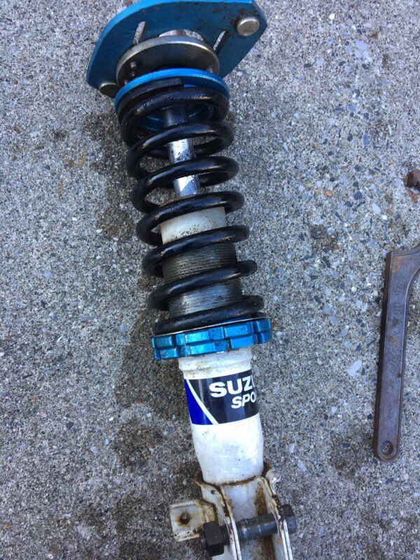 まろ スズキスポーツの車高調欲しい人居ますか ミニカでサーキット用に使ってたけど使用上の問題無し フロント ピロアッパー 減衰調節効いてるかわかんない リア ショックのみ まろ スズキスポーツの車高調欲しい人居ますか ミニカでサーキット用に使ってたけど使用上の問題無し フロント ピロアッパー 減衰調節効いてるかわかんない リア ショックのみ