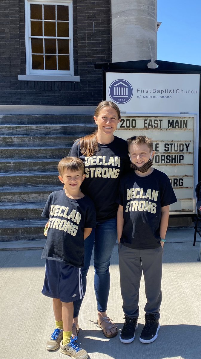 Good day today to pass out shirts. Thanks to everyone who came out in support of Declan. Really overwhelming and great to see the rally behind him as he battles this like a champ. #declanstrong 🖤💛🖤💛