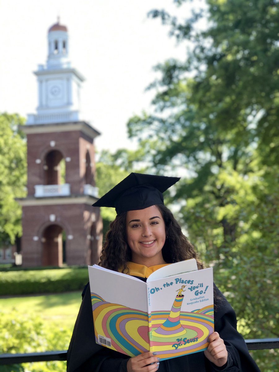 MissCarr04's tweet photo. Today, I received my Masters of Science in Elementary Education from UMW. Iβm beyond thankful for @UMWCOE! Congrats to the Class of 2020! Looking forward to graduation in the fall and my first year teaching β₯οΈ #UMW2020 https://t.co/03Q8WuhB7t