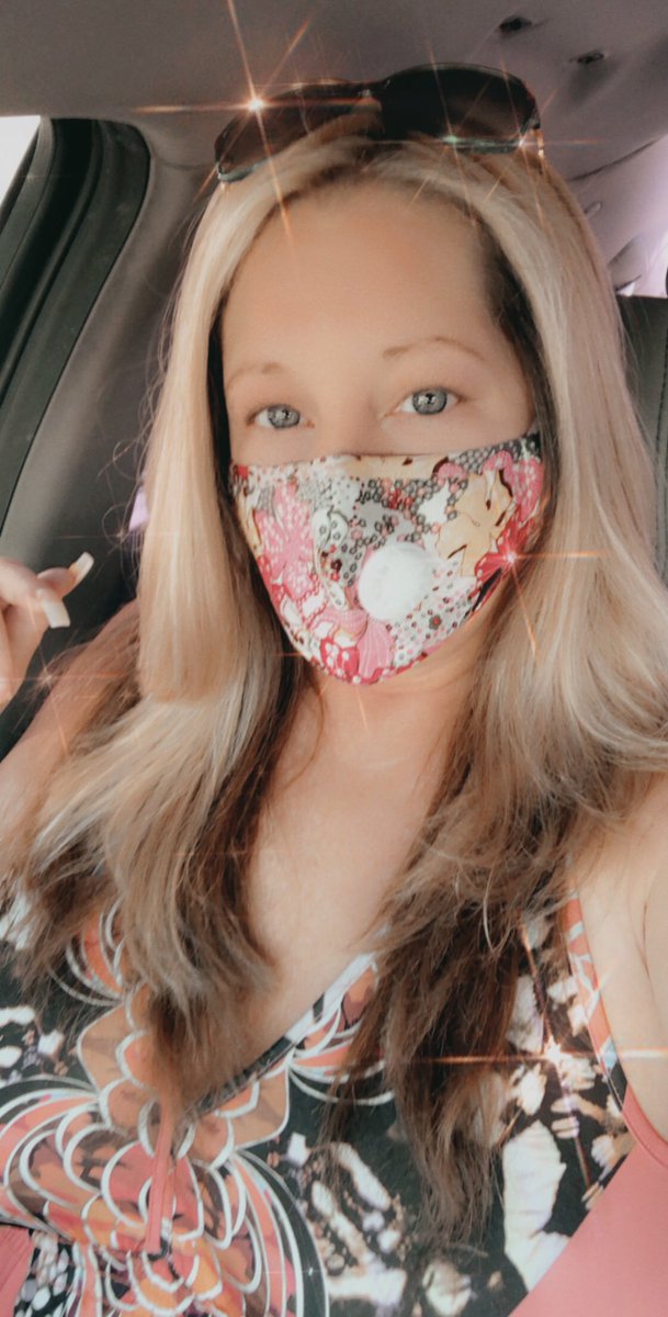 Aries__Love702's tweet image. Finally feeling myself again #FreshColor #Layers #Blondie