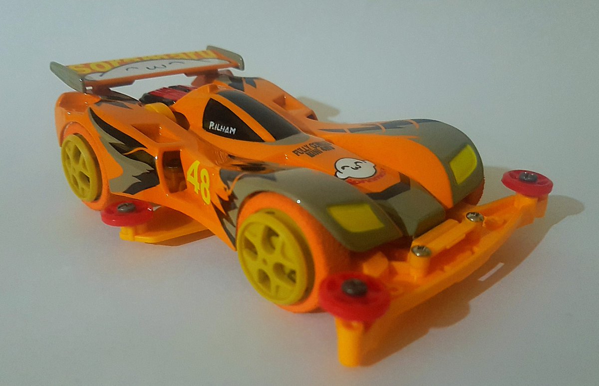 pattyramadhan's tweet photo. Just build @tokui_sorangley oneesan car in @mini4wd_app games 😆👍 thanks mang ade for painting my kit 😉  @mini4wd #超速GP #ミニ四駆の日 #ミニ四駆超速gp #tamiya #tamiyaindonesia #mini4wd #miniyonku #plamo #custompaint https://t.co/Px4KGfne8H
