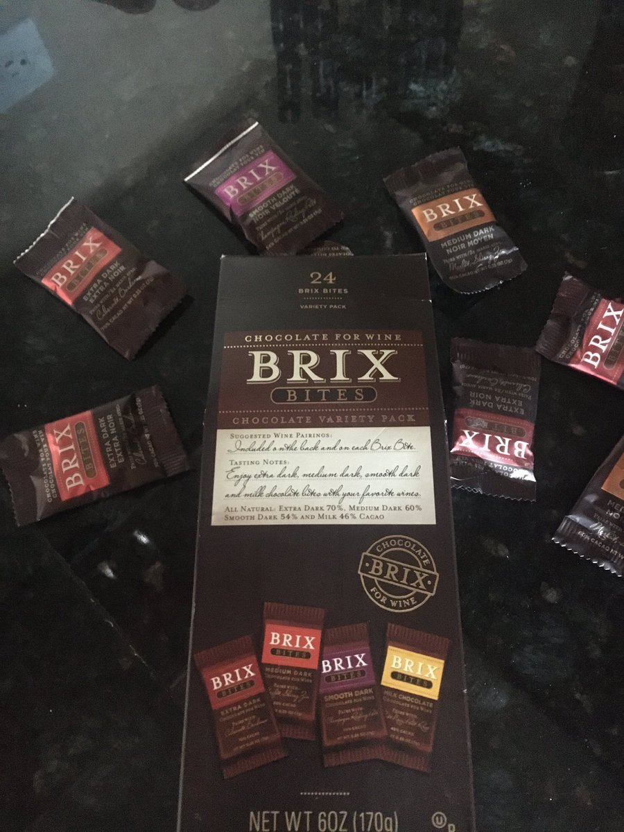 cacaoguru1's tweet photo. Brix chocolates!! #brixchocolate #cacaoguru If you “love” ❤️ chocolate share with your friends to follow us on Twitter, Instagram & Facebook and get a free postcard to download at
https://t.co/RAMBOHV7dR https://t.co/CjJhMrBGI1