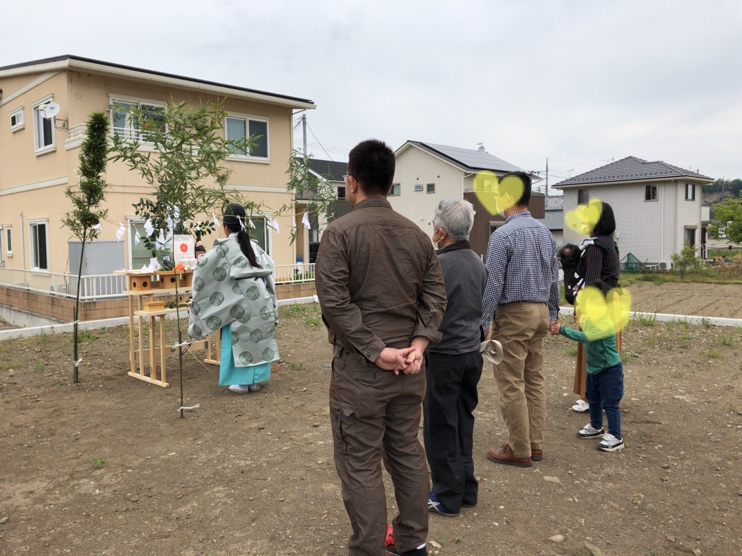 チェコ人 日本って家建てる前にエクソシスト呼ぶの 一神教の人たちに 地鎮祭 を理解してもらう方法はあるのか Togetter チェコ人 日本って家建てる前にエクソシスト呼ぶの 一神教の人たちに 地鎮祭 を理解してもらう方法はあるのか Togetter