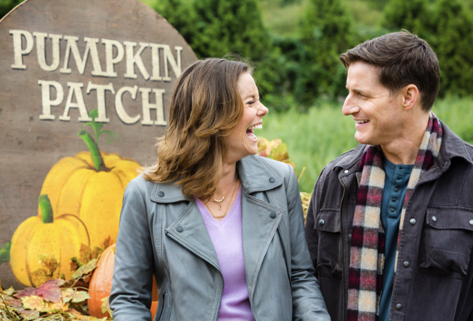 hallmarkchannel's tweet image. We hope you are enjoying our #MothersDay Weekend Celebration so far! @imthesmash and #SamJaeger star in #OctoberKiss starting now.
