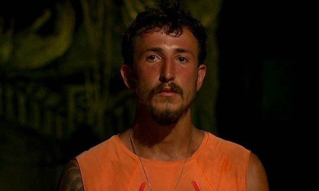 #survivor2020 Evrim Berkana samimiyetsiz demiştir. SADEVE GÜLÜYORUM 😅😅😅😅