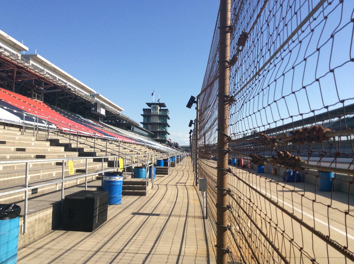 May 10, 2014. ⁦Post race @IMS @indycar ⁩ #MissYou. #GPofIndy