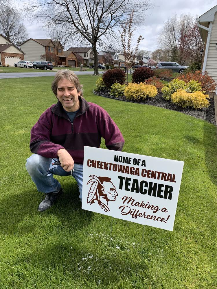 PrincipalSzipp's tweet photo. Here we go, 2 more rounds of pic for Teacher Appreciation! #cheekhs https://t.co/cDbOI22YIm