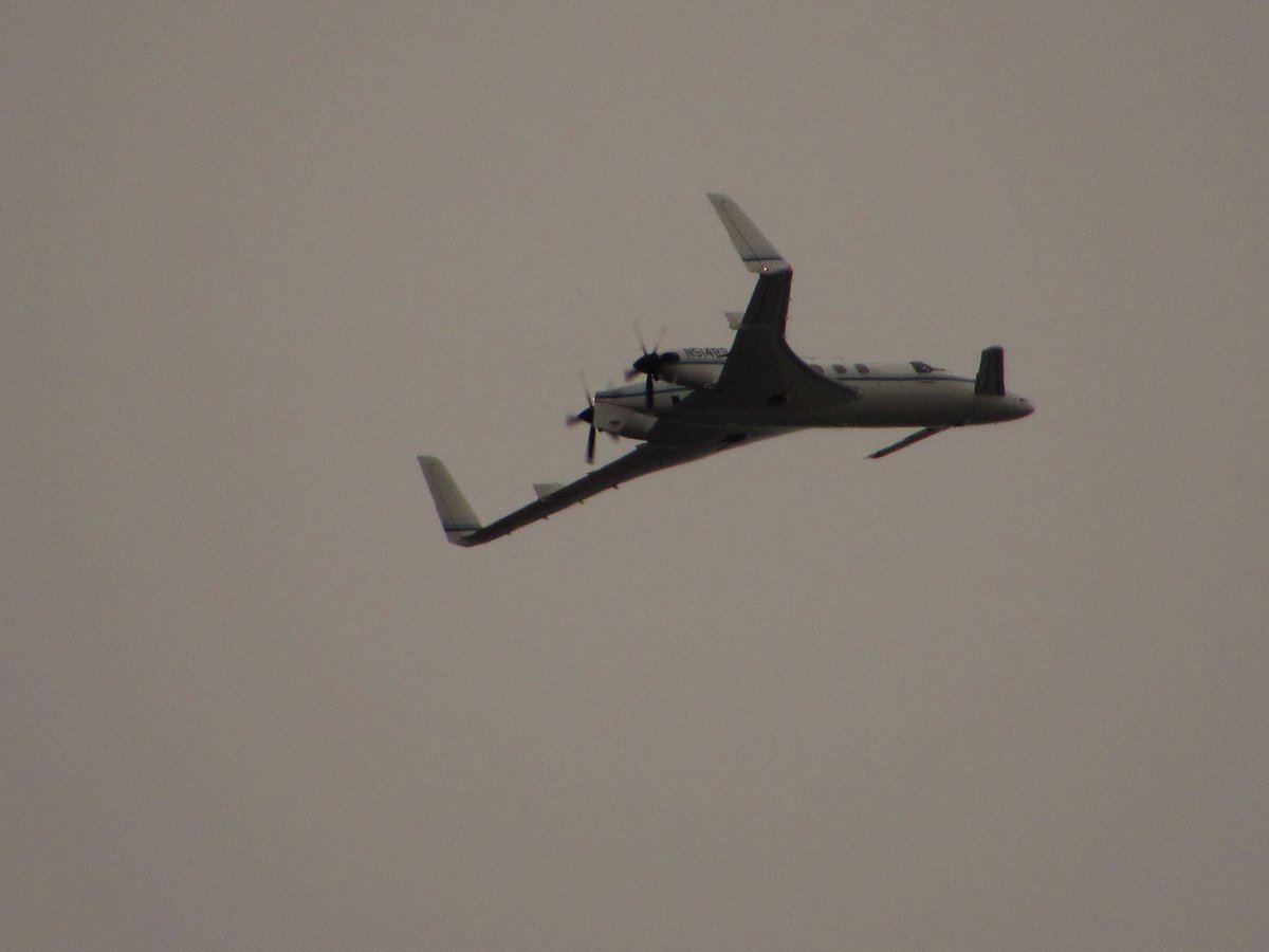 KenslowMatthew's tweet photo. 5/9/19, one year ago today. Apparently, according to my research, here's an #ExtremelyRare [1 in 5 (currently) in the world] #BeechcraftStarship. 

@YouTube: https://t.co/eixgKkktr0

#Aviation #AVGeek @flightaware @Beechcraft #rare #beech #beechcraft #N514RS #veryrare https://t.co/wDkzwawKjD