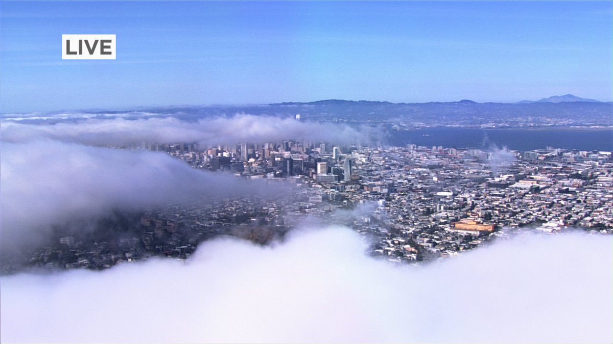 DrewTumaABC7's tweet photo. .@KarlTheFog crawling back into San Francisco https://t.co/dezN2J0q8W